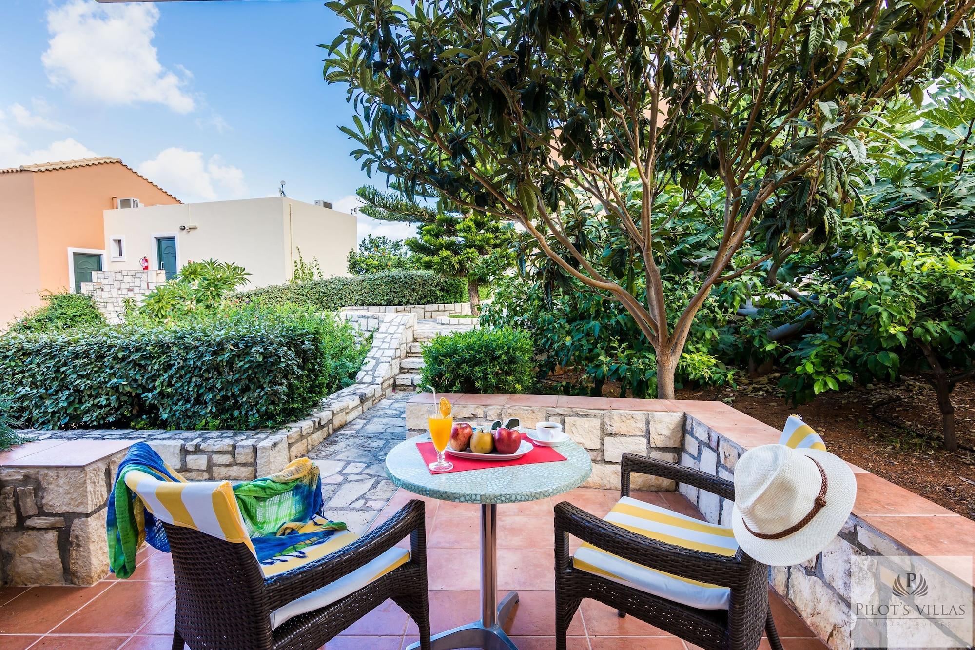 Pilot'S Villas Luxury Suites Hersonissos  Esterno foto